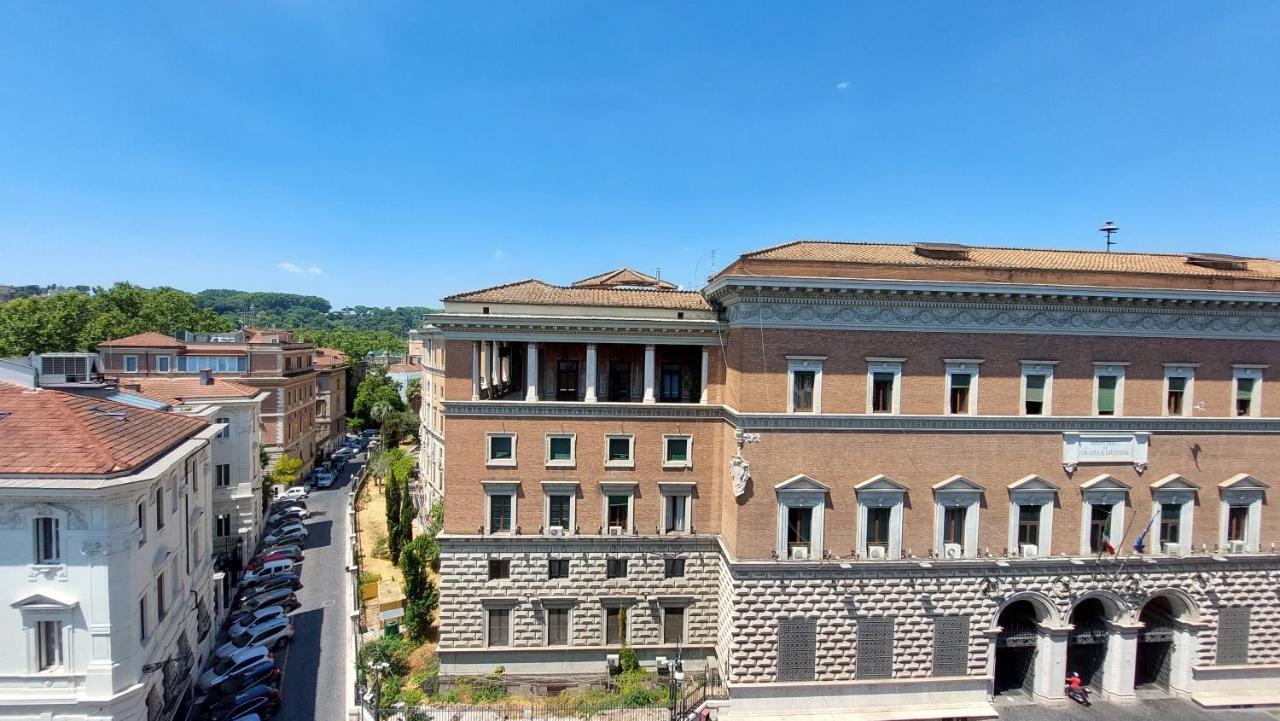 Ferienwohnung Dimora San Bartolomeo - Design, Panoramic View & Culture Rom Exterior foto